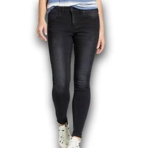 black skinny jeans size 6